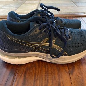 ASICS Gel Kayano 28 Women’s Size 6.5